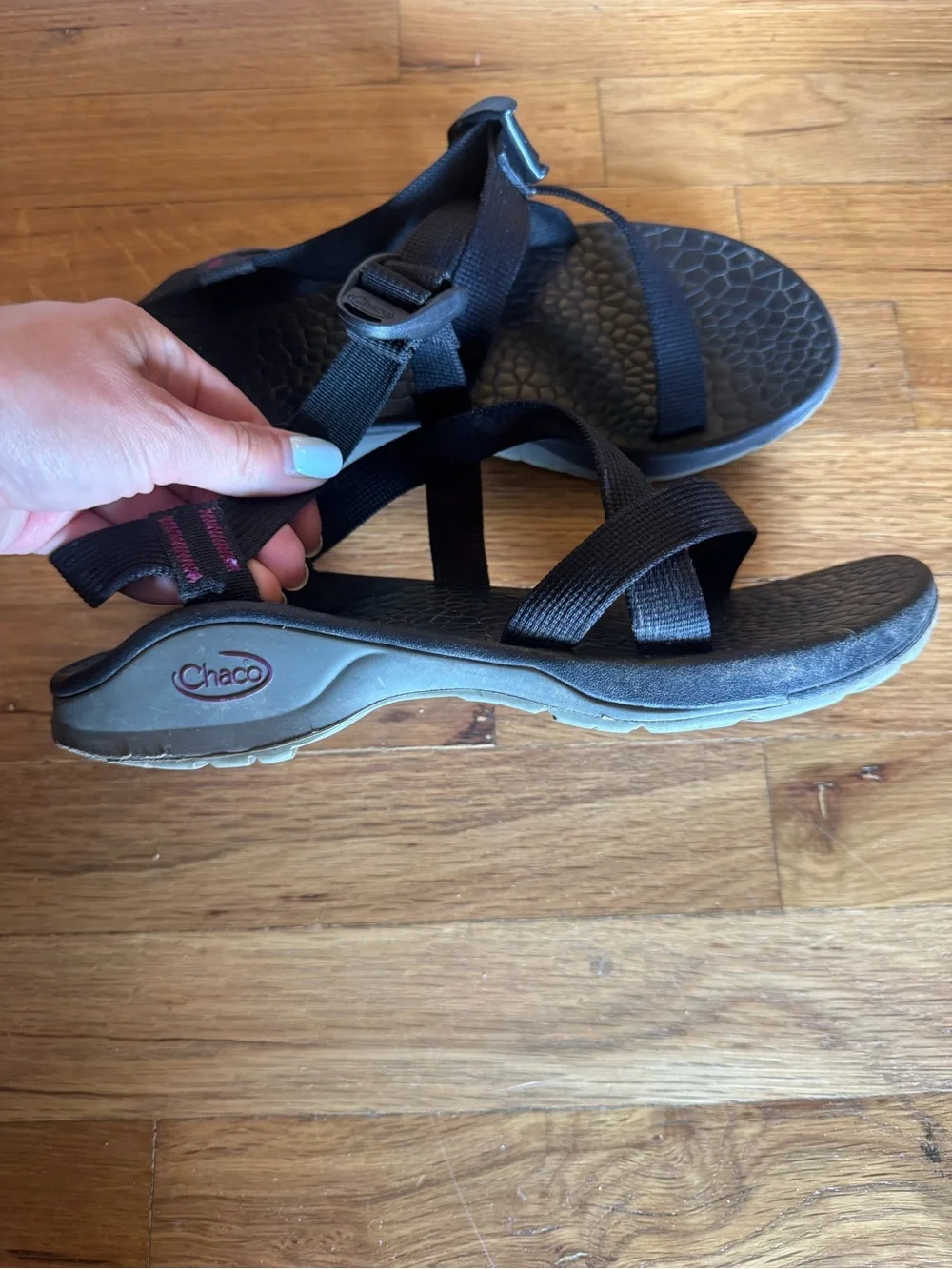Women’s Chacos - Picture 3 of 4